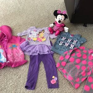 Girls 5t/5 disney lot